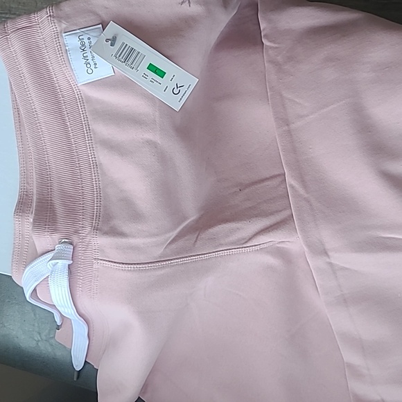 NWT Calvin Klein performance wear pants - Picture 3 of 6